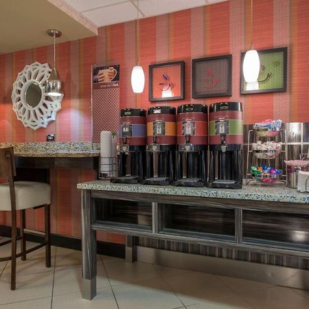 Hampton Inn Atlanta-Newnan Exterior foto